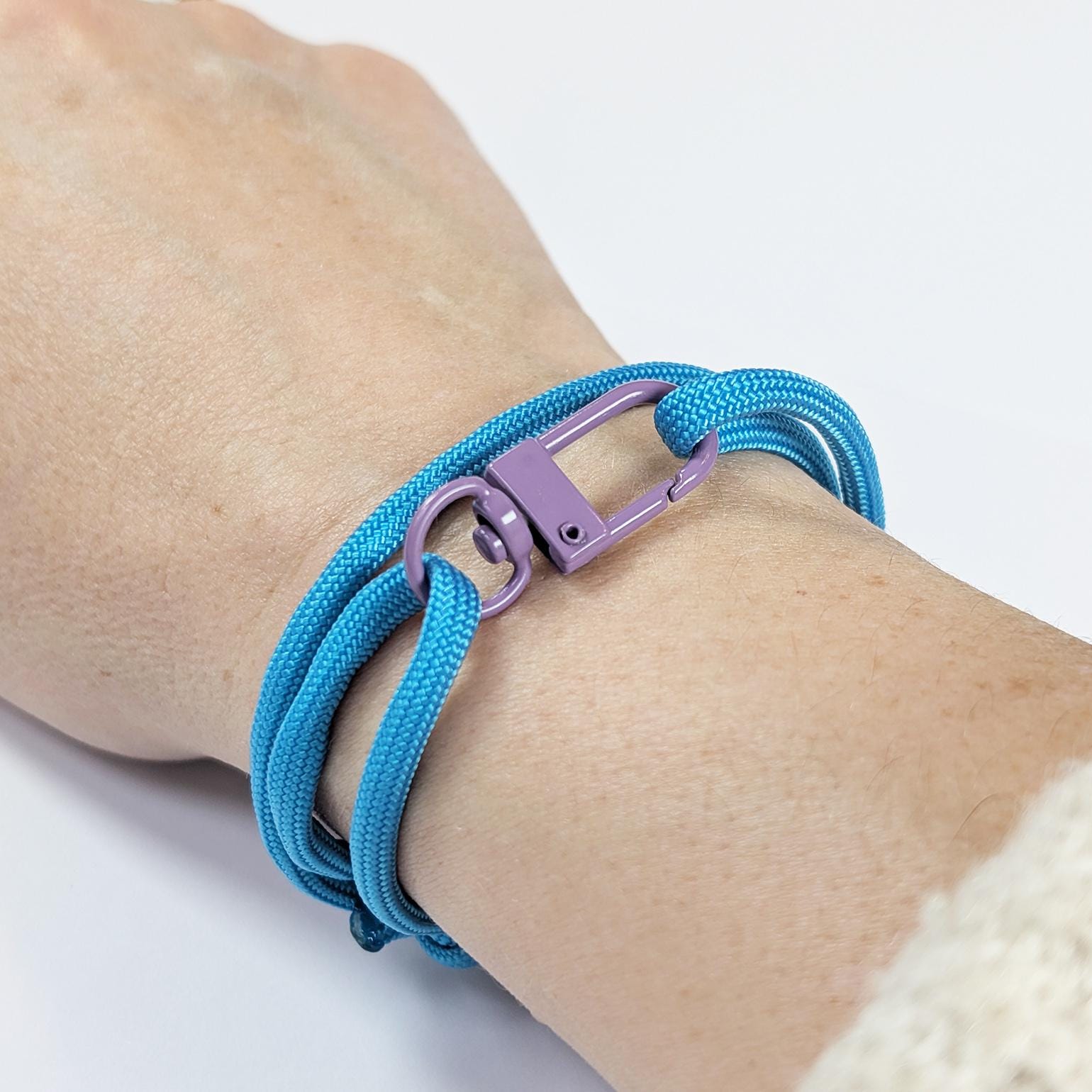 Sky Blue Paracord Bracelet: Adjustable Sliding Knot, Waterproof